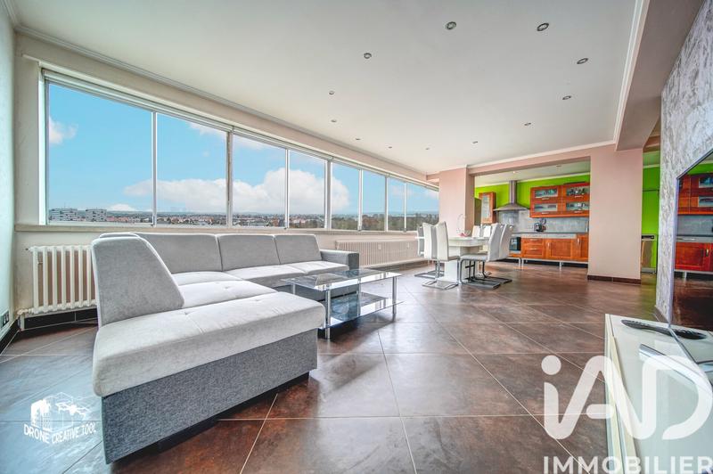 Appartement - 95 m² - 3 pièces