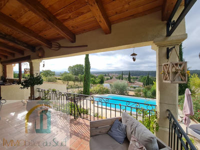 Maison - 126 m² - 6 pièces