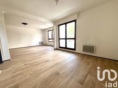 Appartement - 124 m² - 6 pièces
