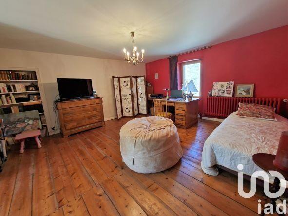 Maison - 320 m² - 11 pièces