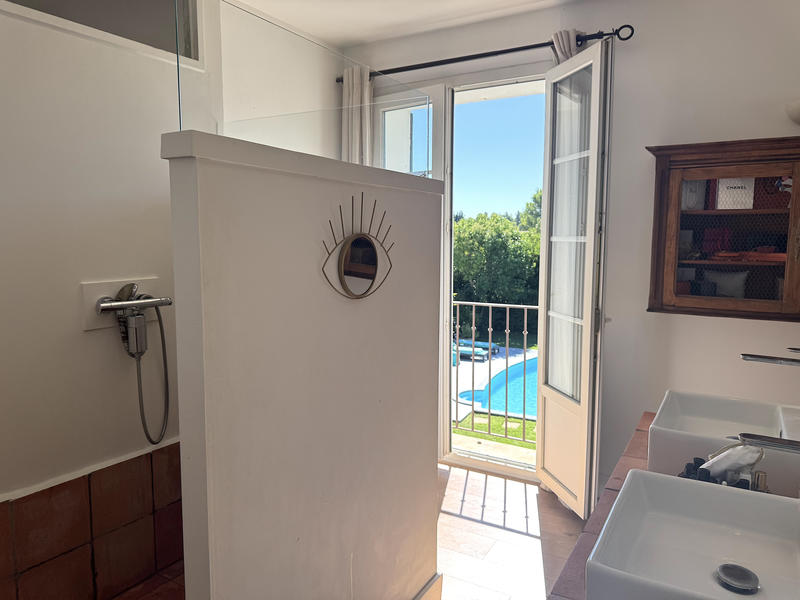 Mas - 225 m² - 10 pièces