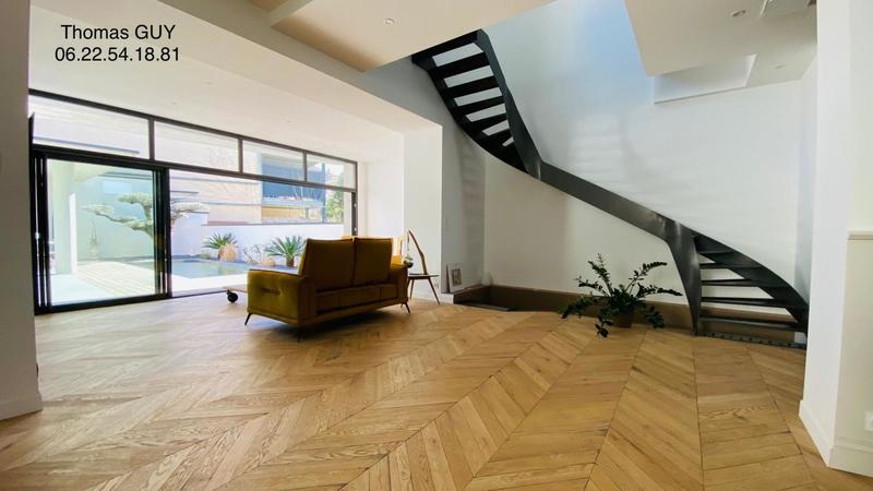 Maison de ville - 230 m² - 5 pièces