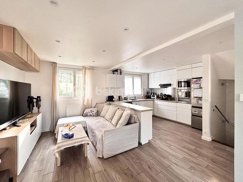 Maison - 72 m² - 5 pièces