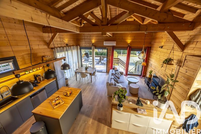 Maison - 96 m² - 3 pièces