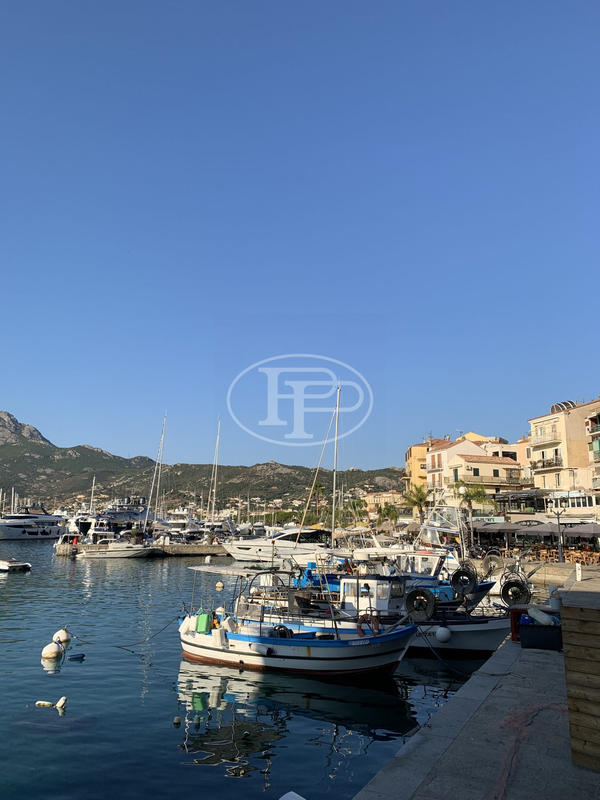 Appartement - 80 m² - 3 pièces