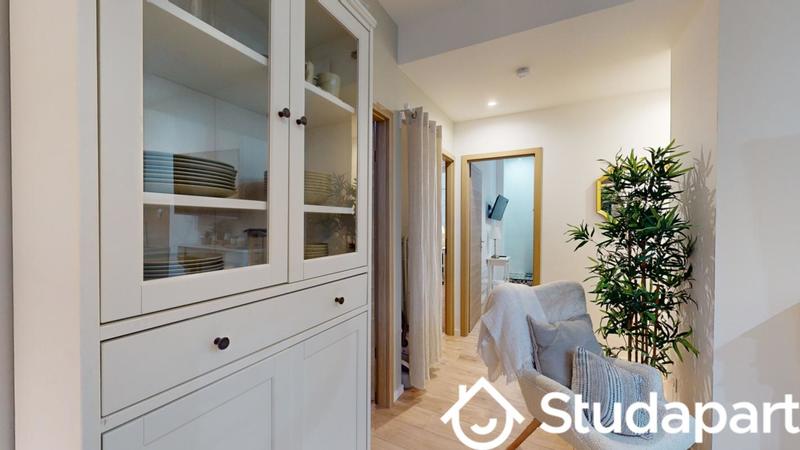 Chambre - 12 m² - 1 pièce