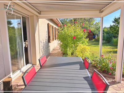 Maison - 121 m² - 5 pièces