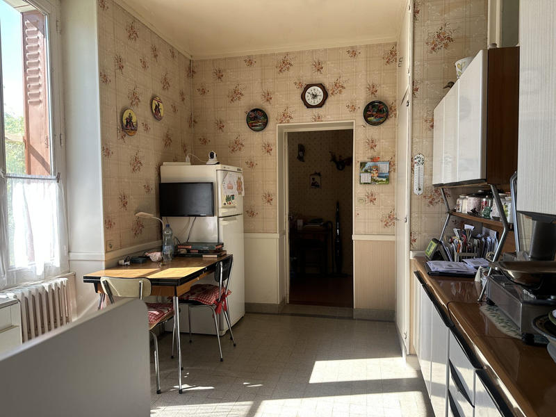 Maison - 160 m² - 8 pièces