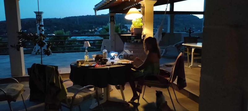 Maison - 222 m² - 8 pièces