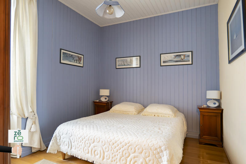 Maison - 143 m² - 7 pièces