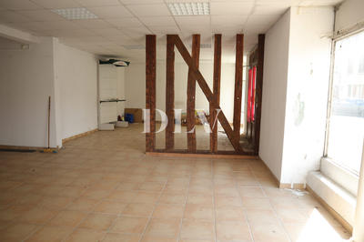 Fonds de commerce - Magasins - 100 m²