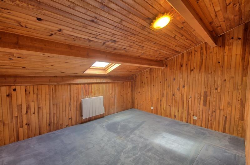 Maison traditionnelle - 181 m² - 7 pièces