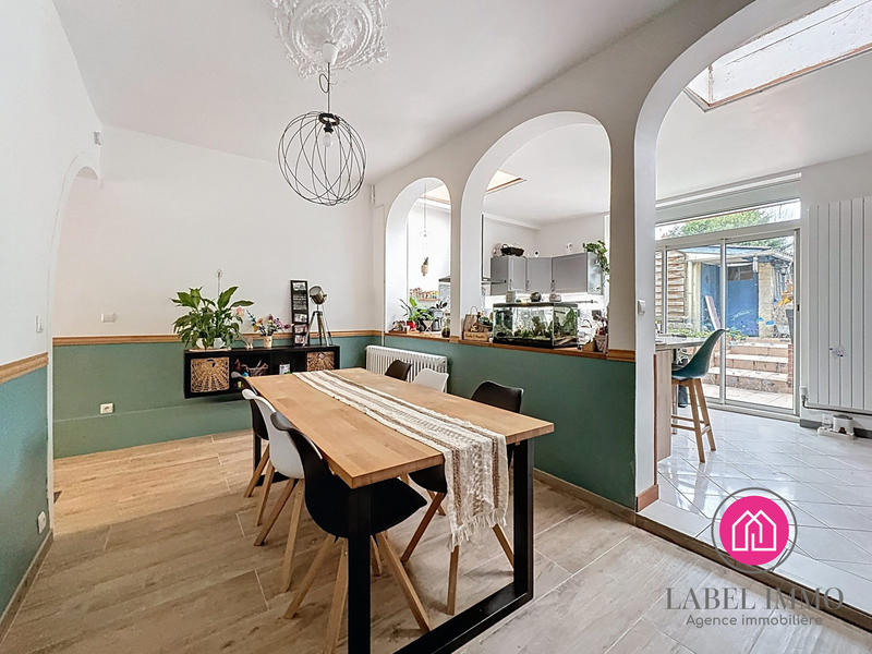 Maison - 110 m² - 5 pièces