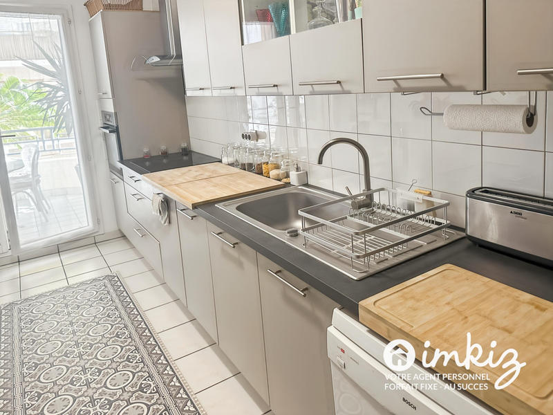 Appartement - 100 m² - 3 pièces