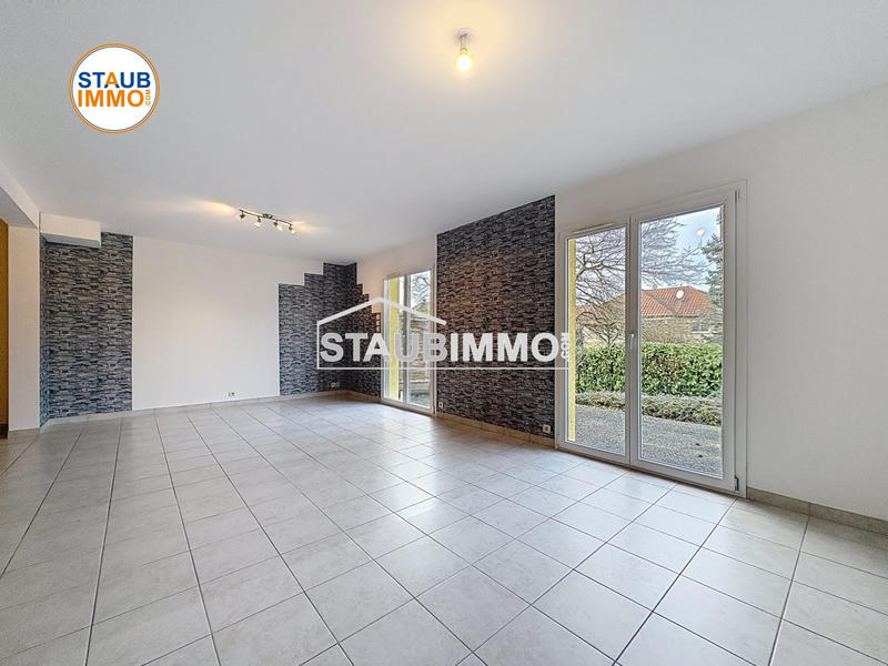 Maison - 93 m² - 5 pièces