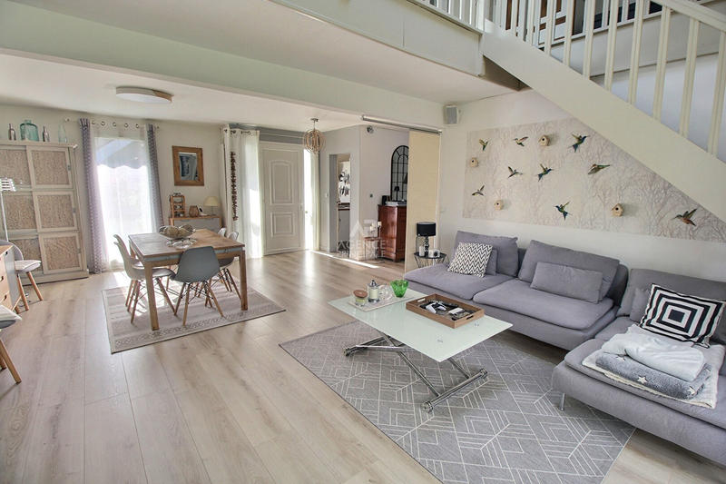 Maison - 140 m² - 7 pièces