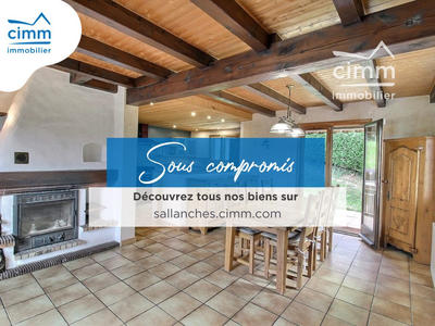 Maison - 92 m² - 5 pièces