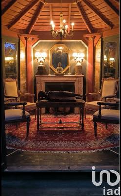 Maison - 600 m² - 14 pièces