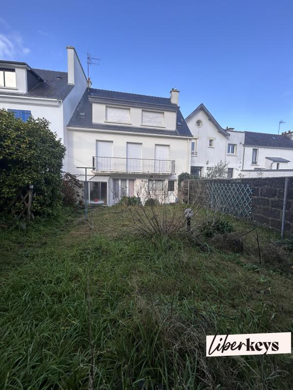 Maison - 161 m² - 7 pièces