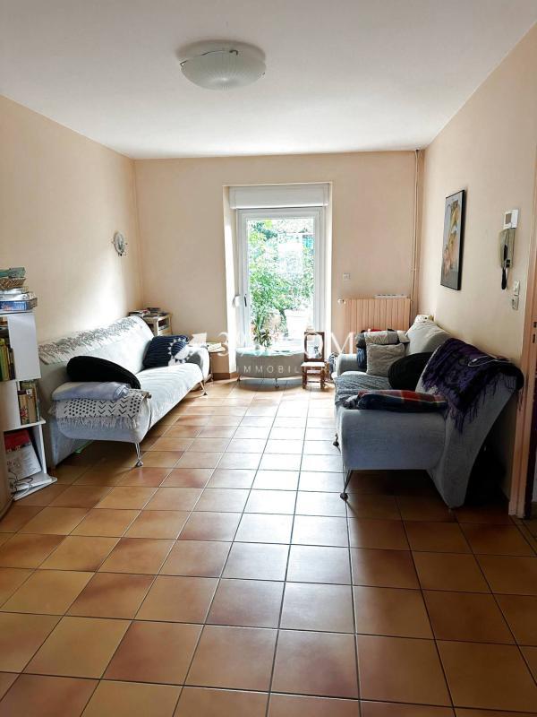 Maison - 190 m² - 8 pièces