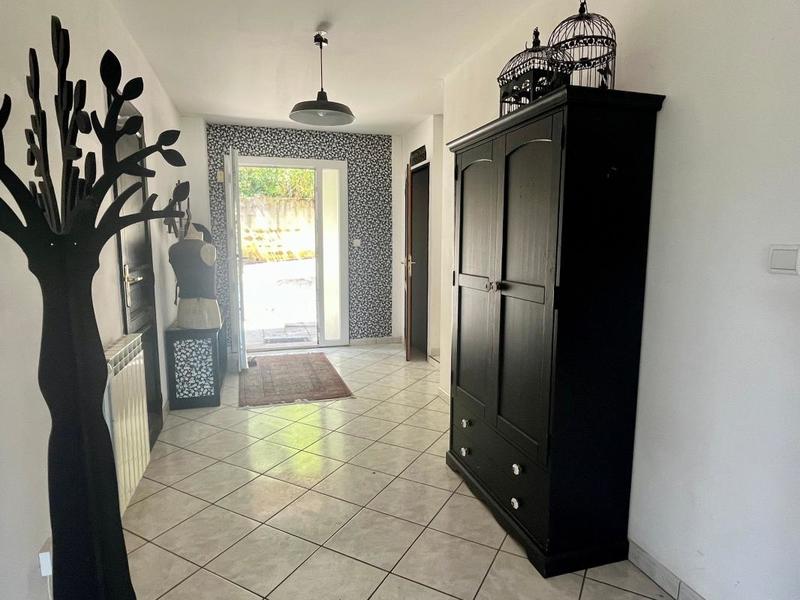 Appartement - 127 m² - 4 pièces