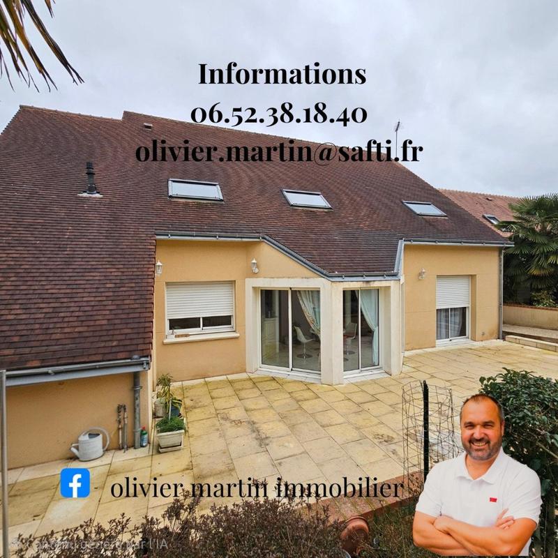 Maison - 258 m² - 11 pièces