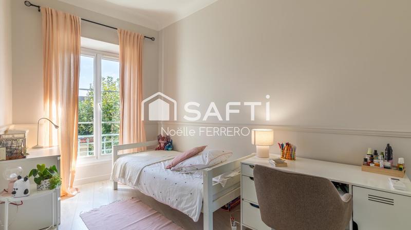 Appartement - 122 m² - 5 pièces