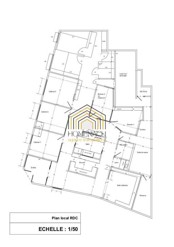 Local d'activités - 244 m²