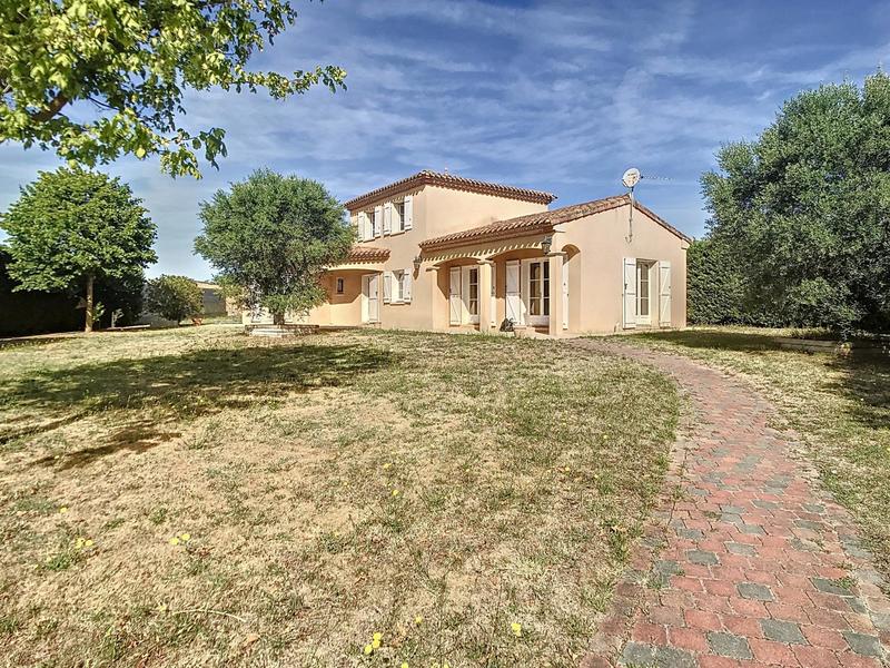 Maison - 128 m² - 5 pièces