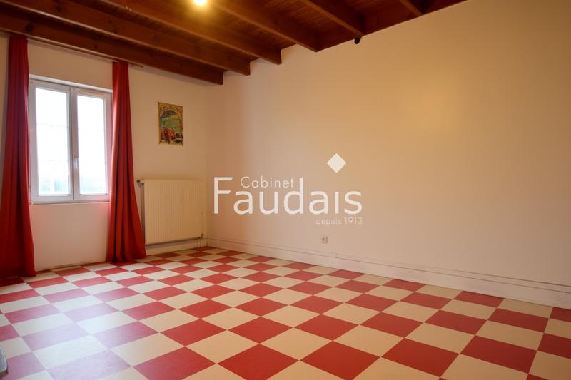 Maison - 135 m² - 8 pièces