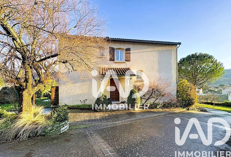Maison - 154 m² - 7 pièces