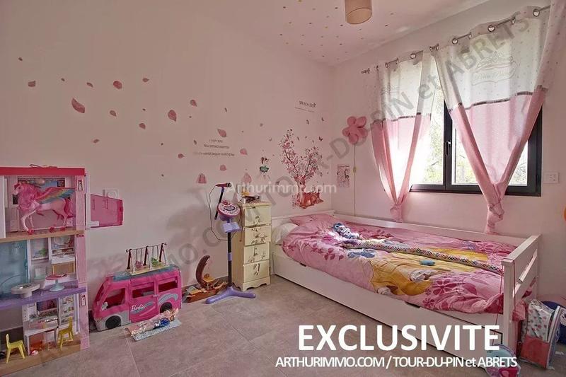 Maison - 99 m² - 4 pièces