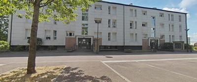 Appartement - 80 m² - 5 pièces