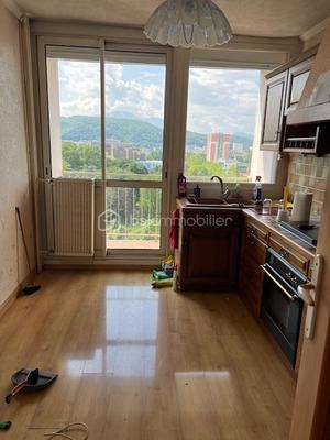 Appartement - 89 m² - 5 pièces