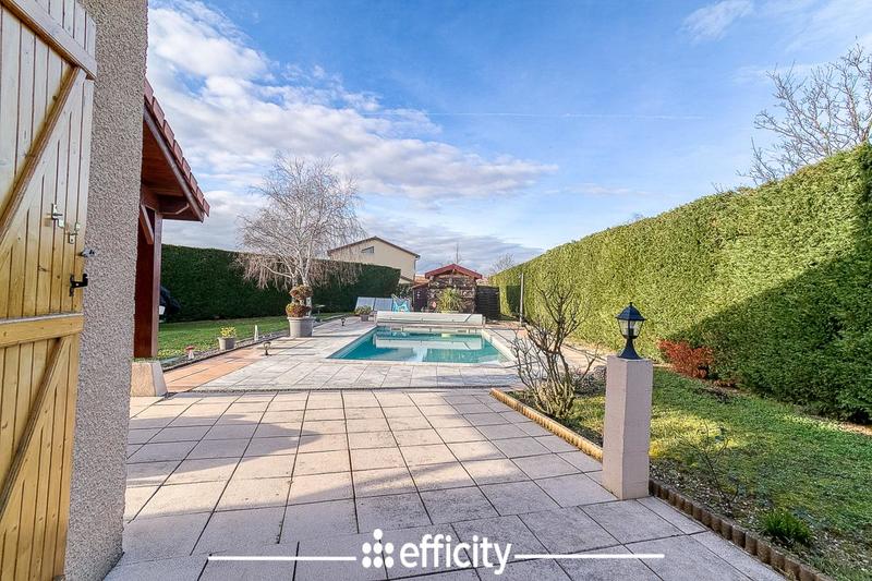 Villa - 158 m² - 7 pièces