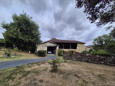 Maison - 138 m² - 6 pièces