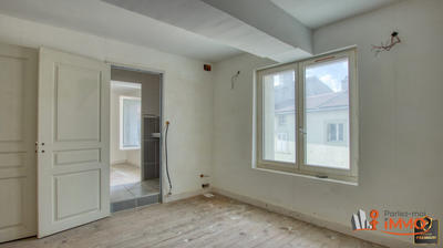 Maison - 85 m² - 5 pièces