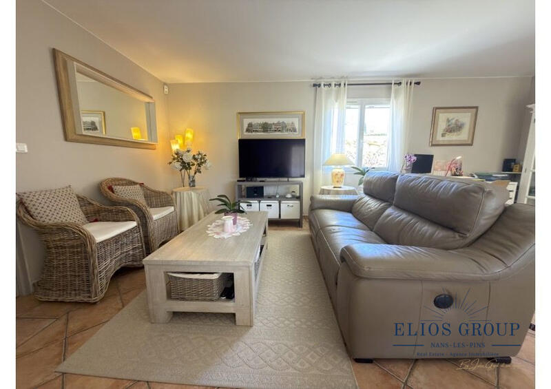 Maison - 136 m² - 6 pièces