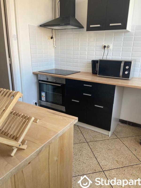 Chambre - 9 m² - 1 pièce