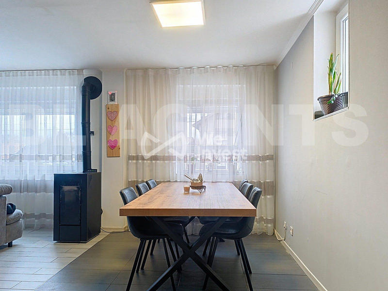 Maison - 97 m² - 5 pièces