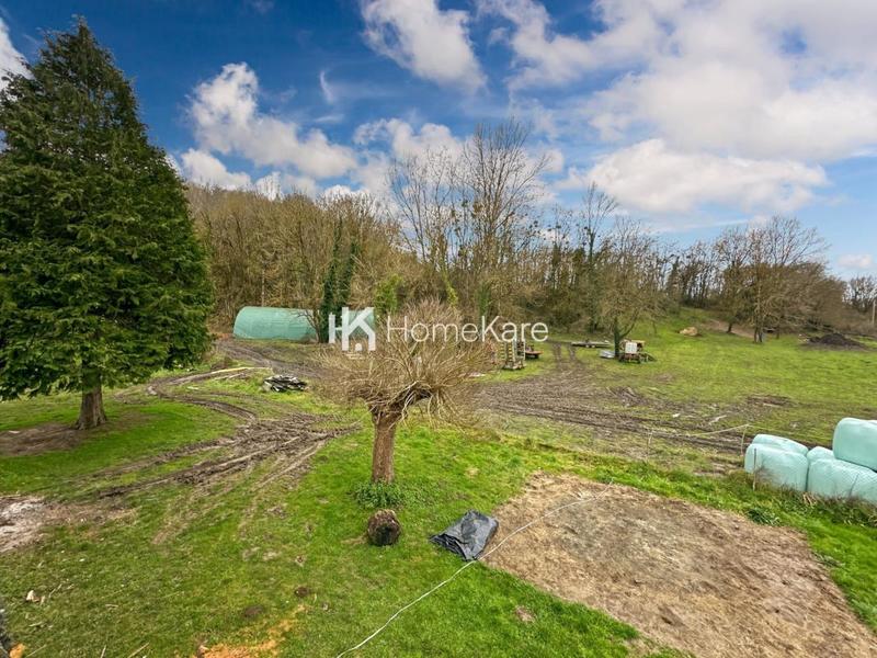 Maison - 200 m² - 4 pièces