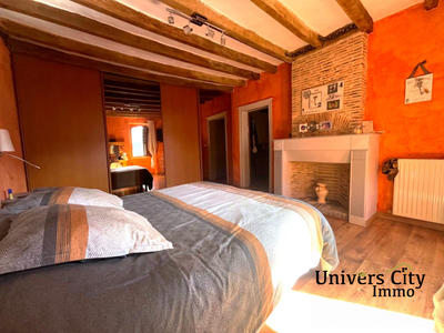 Maison - 176 m² - 8 pièces