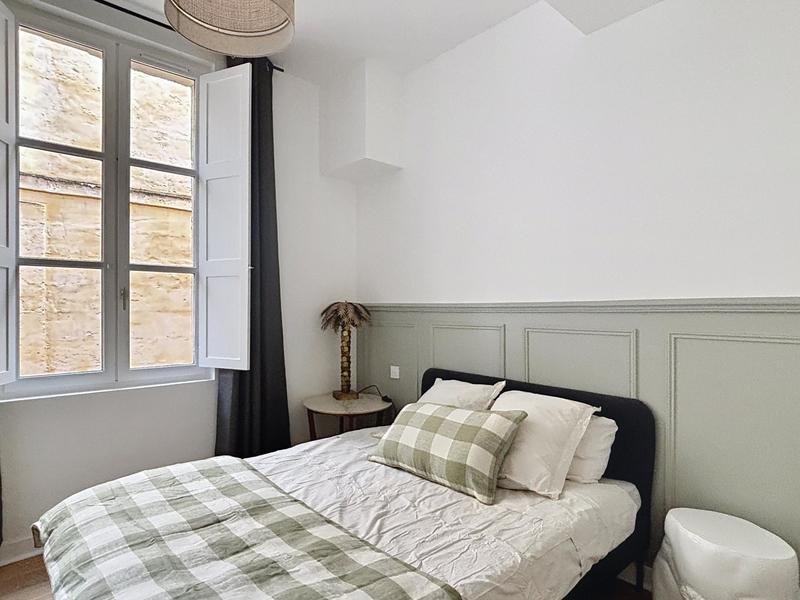 Appartement - 107 m² - 5 pièces