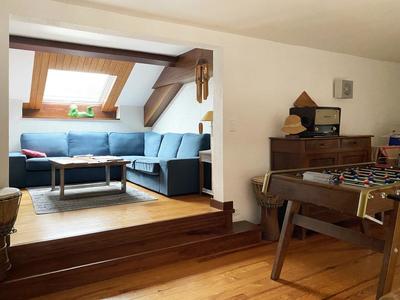 Maison - 196 m² - 6 pièces