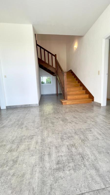 Maison - 254 m² - 10 pièces