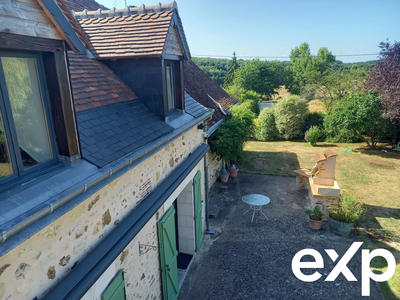 Maison - 258 m² - 8 pièces