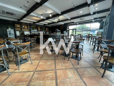 Fonds de commerce - Magasins - 200 m²