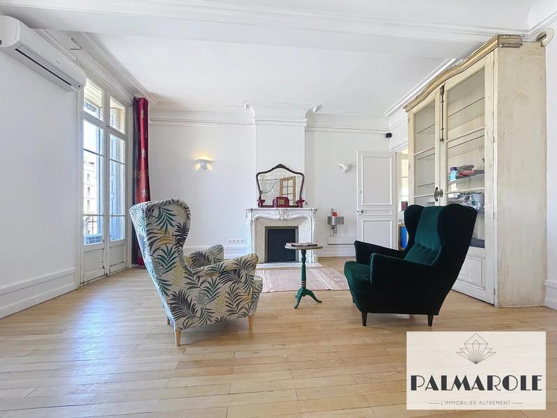 Appartement - 162 m² - 4 pièces