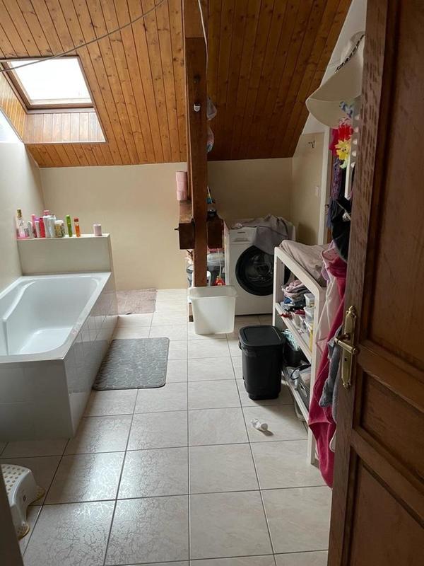 Appartement - 181 m² - 6 pièces