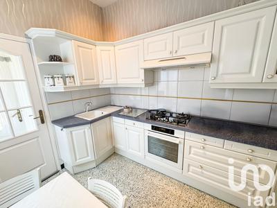 Maison - 102 m² - 5 pièces